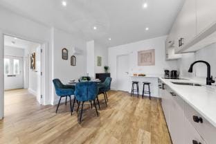 Contemporary Waterfall 2BR Apt | Near Station + Free WIFI Vacation rental in London