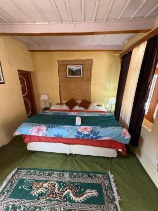 Apple Grove 
Relax, explore and reconnect Vacation rental in Uttarakhand