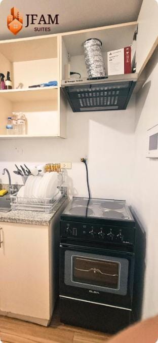 JFam Suites | C4-10U Studio | Up to 4 pax Vacation rental in Santa Rosa