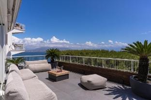Petrarca Boutique Apartment Vacation rental in Naples