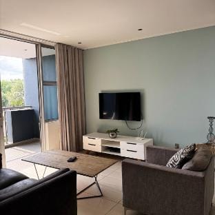 Luna on Smuts  Vacation rental in Johannesburg