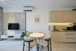 Central 6pax Suite @ George Town by Nexx Field Vacation rental in George Town
