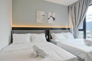 Deluxe 6pax Suites @ George Town by Nexx Field Vacation rental in George Town