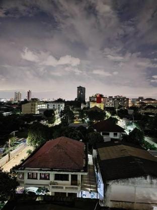 706-STP Homely room Free Wi-Fi and Near BTS Vacation rental in Bangkok