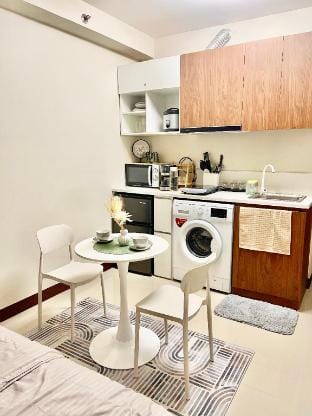 Minimalist Studio-Type Condo Unit at Saekyung Vacation rental in Lapu-Lapu City