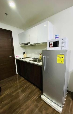 Air Residences Makati 1BR Wifi and Netflix Vacation rental in Makati