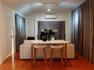 Cozy Home 2BR - Kathu Vacation rental in Kathu