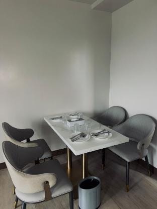 Staycation in Parañaque near Okada Vacation rental in Pasay