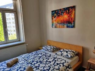 Comfy 2 Rooms Flat + Parking Vacation rental in Prague