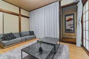 10 mins to Inuyama, cinema, 83㎡, 10 guests Vacation rental in Aichi Prefecture