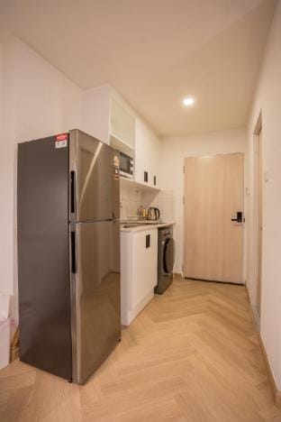 Classic & cozy room on Nimman 15/Cafés & Eateries Vacation rental in Chiang Mai