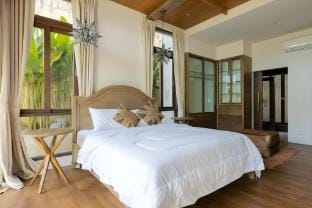Villa Virales I Sea View Vacation rental in Chalong
