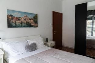 Whole apartment near main subway Vacation rental in Rome