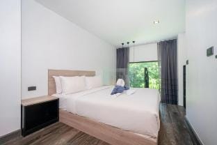Stylish Loft at Utopia Nai Harn, great amenities Vacation rental in Rawai