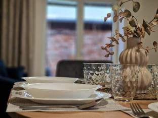 Luxury House at Pound |4 Bedrooms, Parking, Garden Vacation rental in Czechia