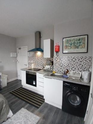 #68 Stylish Digbeth Studio 10 Apt City Centre Vacation rental in Liverpool