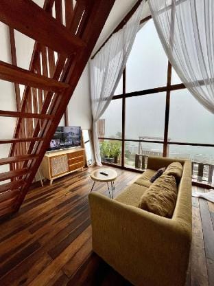 Tani House Villa Sikunir Vacation rental in Indonesia