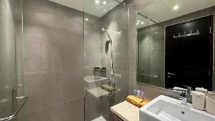 Urban Loft Studio Apartment by Kinasih Suites Vacation rental in Special Region of Yogyakarta