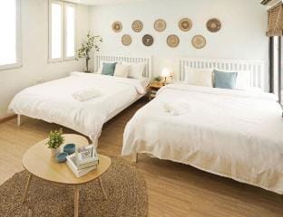 Central Old Quarter Studio - 5p to Hoàn Kiếm Lake Vacation rental in Hanoi