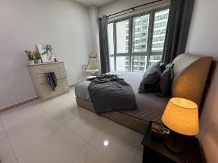 Regalia 25 KL City Near Subway 2 Room 2 Bath Vacation rental in Federal Territory of Kuala Lumpur