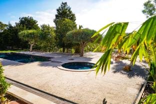Palacio Club House - Lugar Minas da Caveira Farm Stay in Setubal District