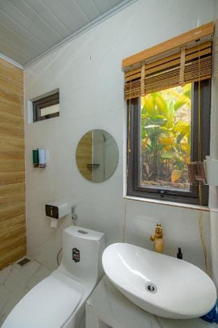 PATH HILL Farm Stay in Laos