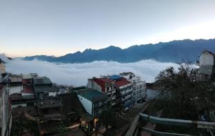 Nguyen Dang Guesthouse Sapa Vacation rental in Laos