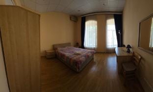 Cozy room in DownTown Vacation rental in Baku