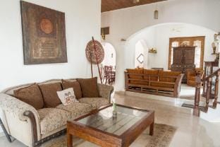 SkyPort Villa Negombo Vacation rental in Negombo