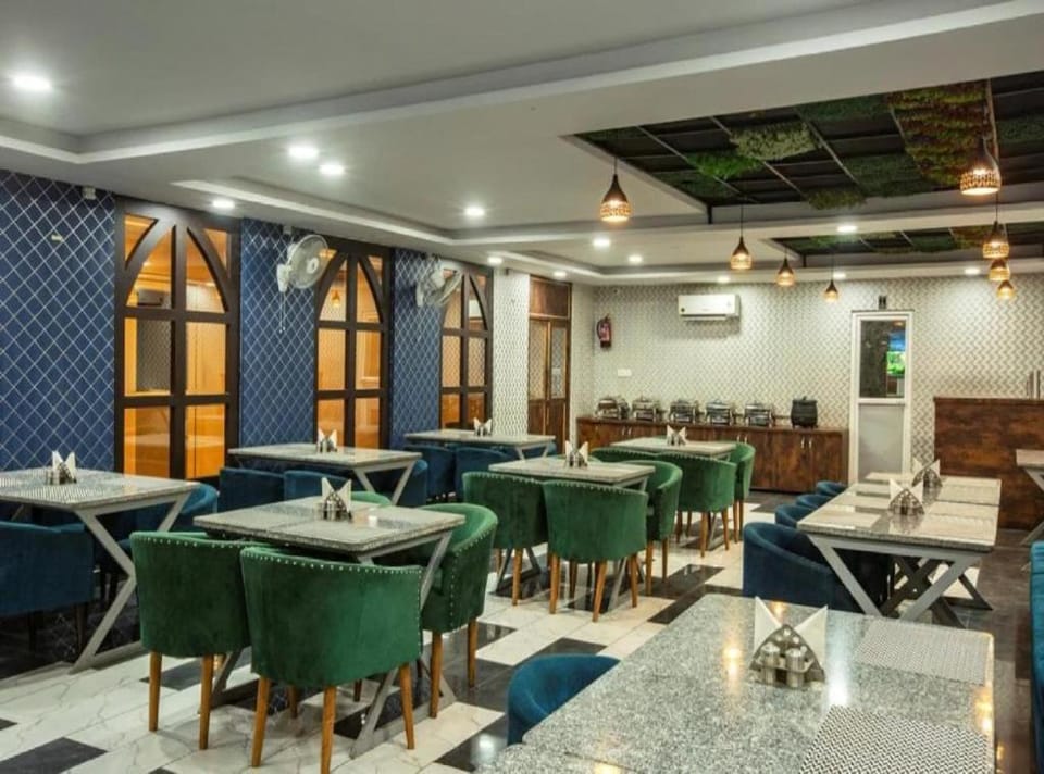 Hotel Empire Suites Near Delhi Airport Hotel in New Delhi