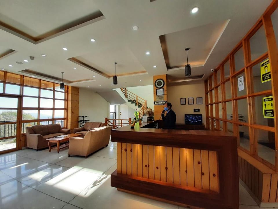 Hotel Dewan Palace Dharamshala Himachal Pradesh Hotel in Punjab, India
