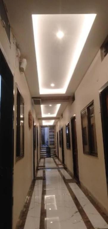 Hotel Shri Radhe Krishna Omkareshwar MadhyaPradesh Hotel in India
