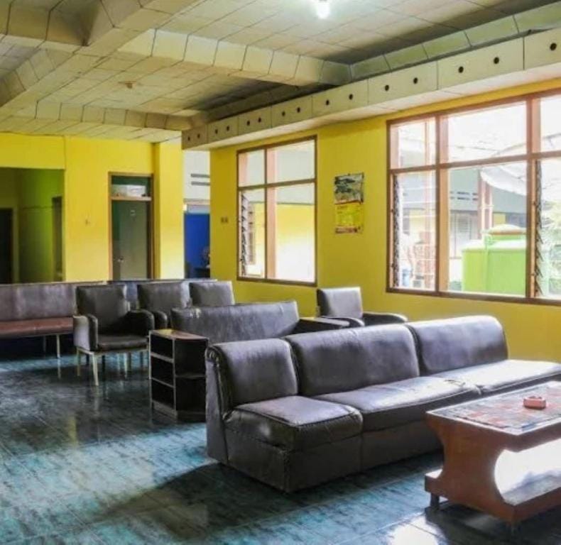 Hotel Budi Famili Budget Syariah Hotel in West Java
