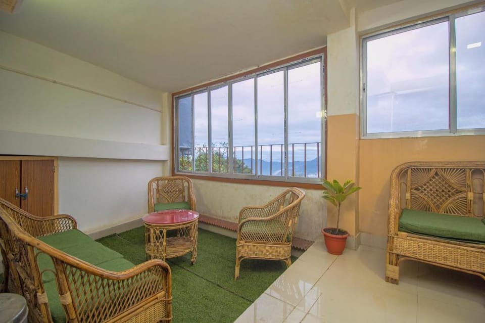 Hotel Nirala Darjeeling West Bengal Hotel in Darjeeling