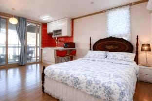 Gyeongju Bellus Rose Pension Bed and Breakfast in South Korea