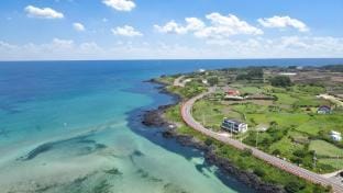 Jeju Badaneomeojip Beach Branch Bed and Breakfast in South Korea