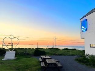 Jeju Jeobadaae Nuwo Bed and Breakfast in South Korea