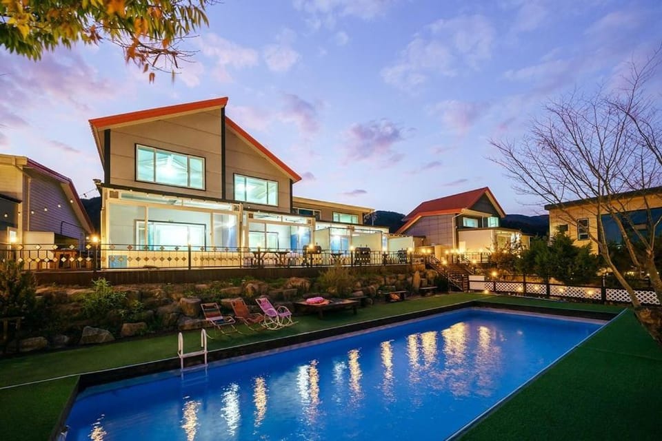 Cheongju Cheongyeongdae Kids Pool Villa Bed and Breakfast in South Korea