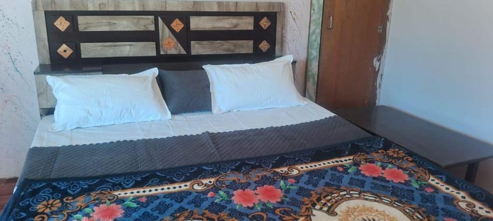ROCKS AND WOODS RESORT Hotel in Rajasthan