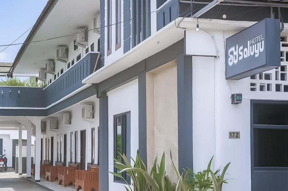 Hotel Saluyu Pangandaran Mitra RedDoorz Hotel in West Java