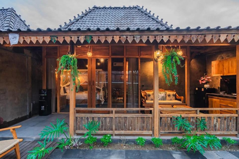 Garis Laksmi Kayu by Madhava Villas Hotel in Ubud