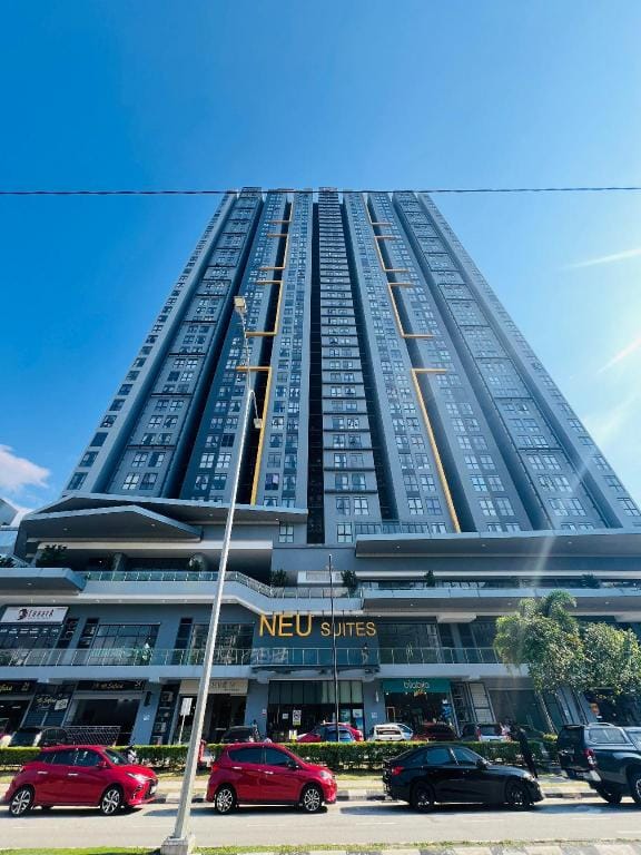 Rasbo Galaxy Dreams Home @Neu Suites  KLCC  LRT Hotel in Federal Territory of Kuala Lumpur