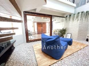 Another HomeUnique Place in Town Villa in Wichit