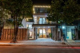 Sunny Beach Villa Villa in Da Nang