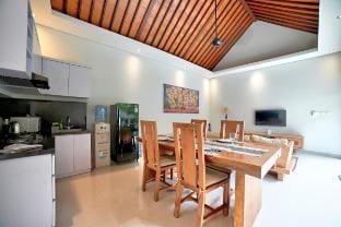 Villa Laskmi Legian Villa in Kuta