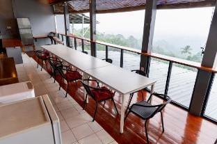 Cliff Top Villa, Puncak Villa in Cisarua