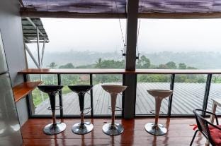 Cliff Top Villa, Puncak Villa in Cisarua