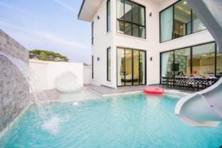 Viva Fun Pool Villa Villa in Pattaya City