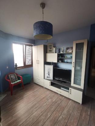 Affordable Rooms / 5 min drive from beach / BBQ Villa in Varna
