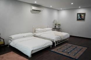 Luxury One Villa [In the Heart of Petaling Jaya] Villa in Petaling Jaya